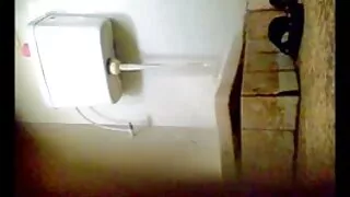 Scambiati pompini in cucina e andati a scopare in casalinghe mature amatoriali camera da letto