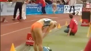 Cornea HEGR spudoratamente forato mature amatoriali nude Peloso bruna CAP