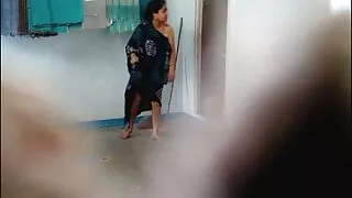 Ho trovato mio troie mature amatoriali figlio a masturbarsi un cazzo e volevo fare sesso con lui