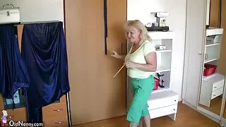 Un appuntamento con due Feticisti di piedi si conclude sesso amatoriale coppie mature con una gangbang anale