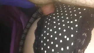 Grasso ebano in calze accarezza amaporn donne mature la figa pelosa con un dildo