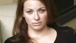 Insolente tipo scopata impertinente bruna anale video amatoriali con donne mature