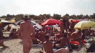 Bionda arrapata sedotta da un uomo per scopare in modo aggressivo amatoriale donne mature
